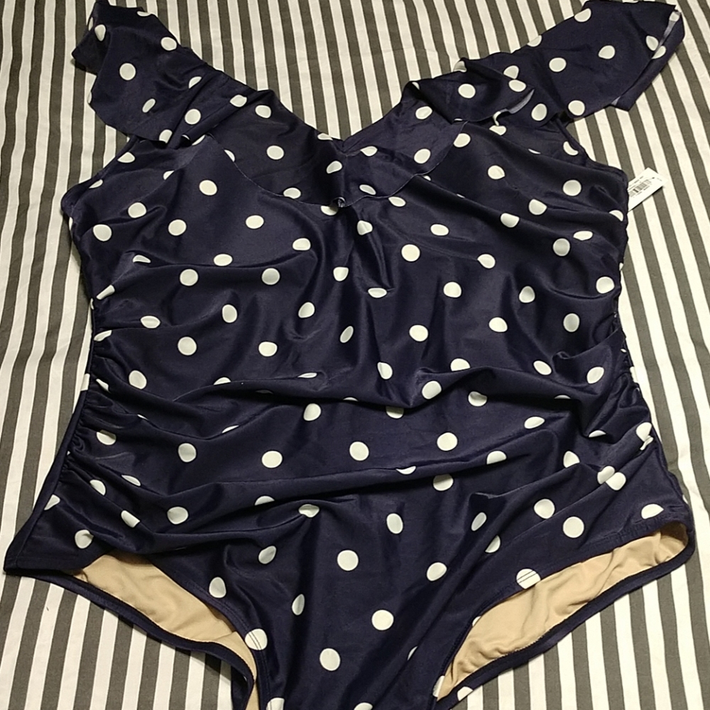 Old Navy Swimsuit NWT